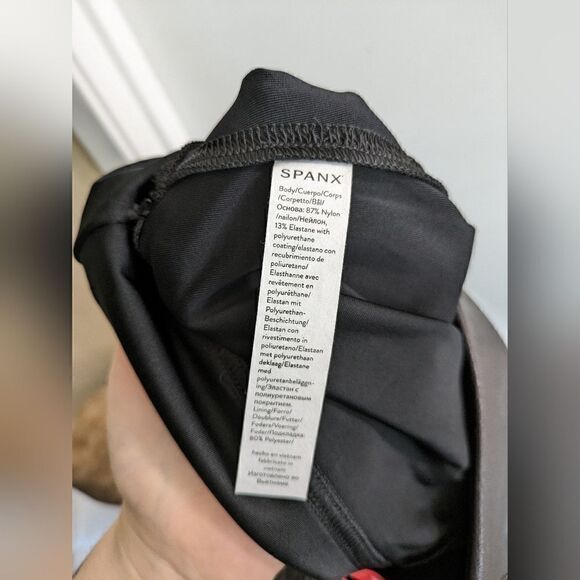 NWT Faux Leather Spanx Size XL - Picture 3 of 6